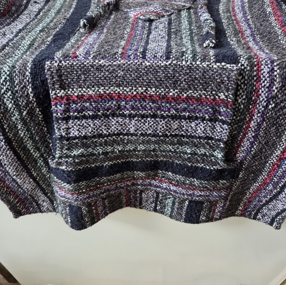 Hoodie (Drug Rug) - Picture 3 of 4